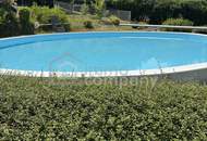 Großzügiges 7-Zi-Haus in Straden, Garten, Pool, Garagen, Balkon – 280 m² Wohnkomfort in Toplage