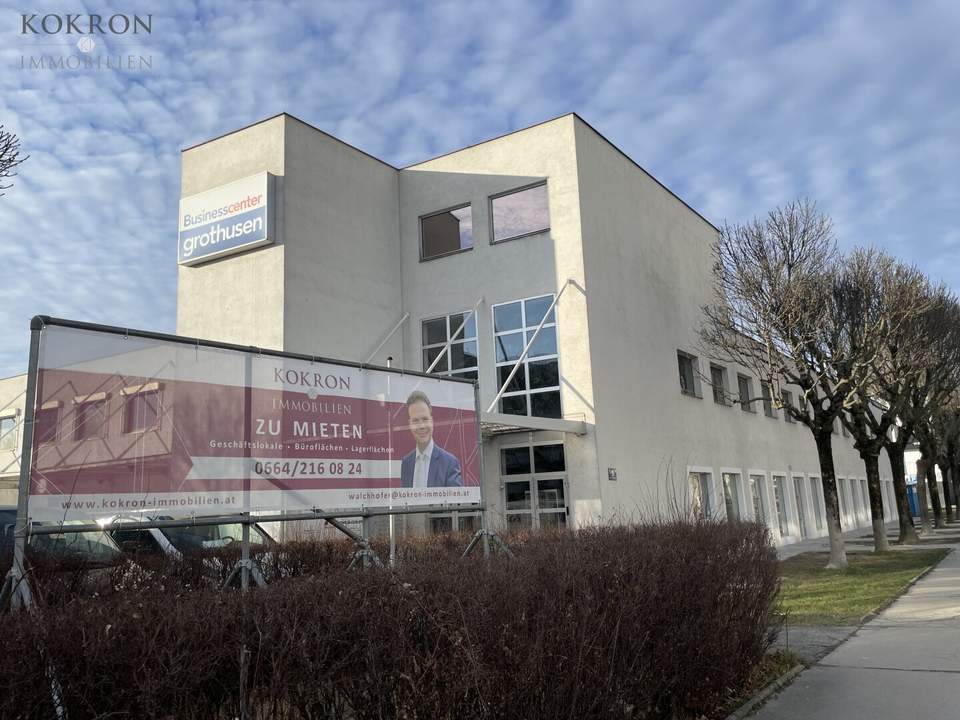 Mehrere Lagerabteile im Businesscenter