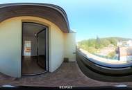 Großzügige Dachgeschosswohnung mit 3 Terrassen und Fernblick ins Grüne