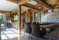 Moderne Luxusvilla mit Alpenchalet