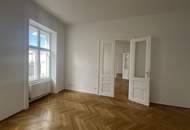 UNBEFRISTET - Helle 3,5-Zimmer Altbauwohnung mit Abstellraum und Kellerabteil