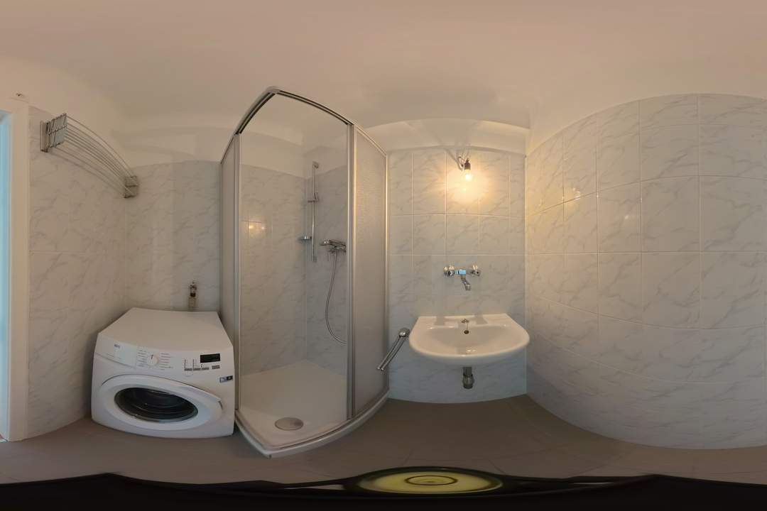 Open house - 2,5-Zimmer-Erstbezug nach Sanierung