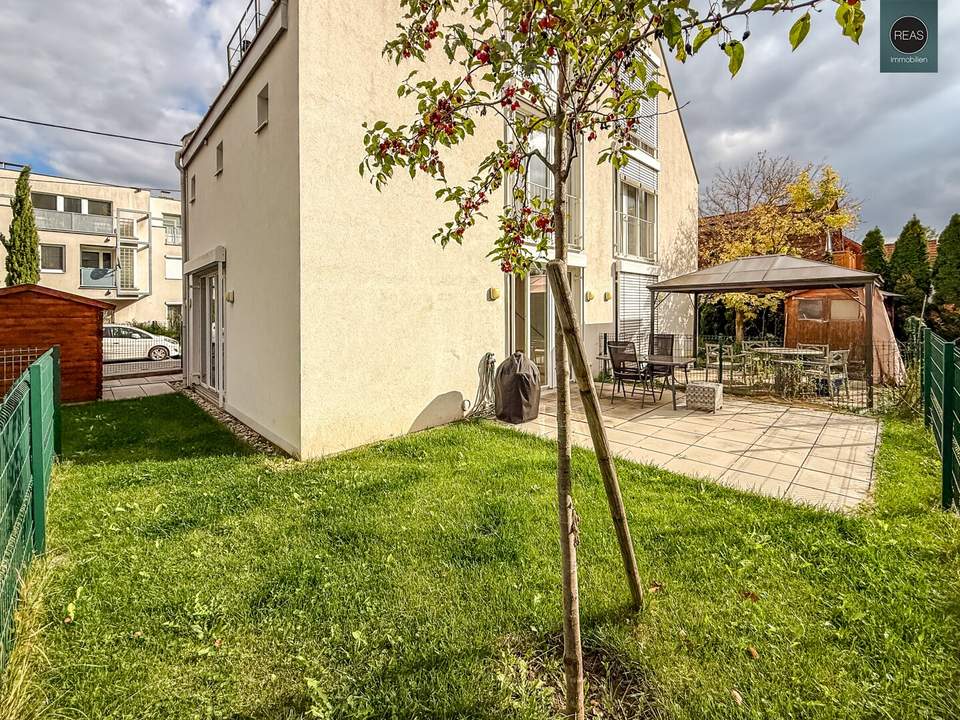 Provisionsfrei: Sehr gut ausgestattete Doppelhaushälfte mit Garten beim Theresa-Tauscher-Park! 5 Min. zum Donau Zentrum. 10 Min. zur UNO City. Parkplatz verfügbar!