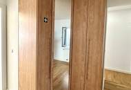 Klimatisierte Terrassenwohnung mit Blick auf das Haus des Meeres und auf die Mariahilferstraße