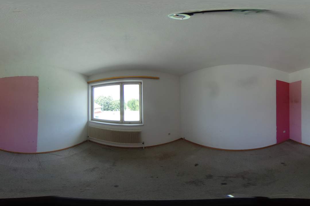 Gasthaus mit sanierungsbedürftiger Wohnung