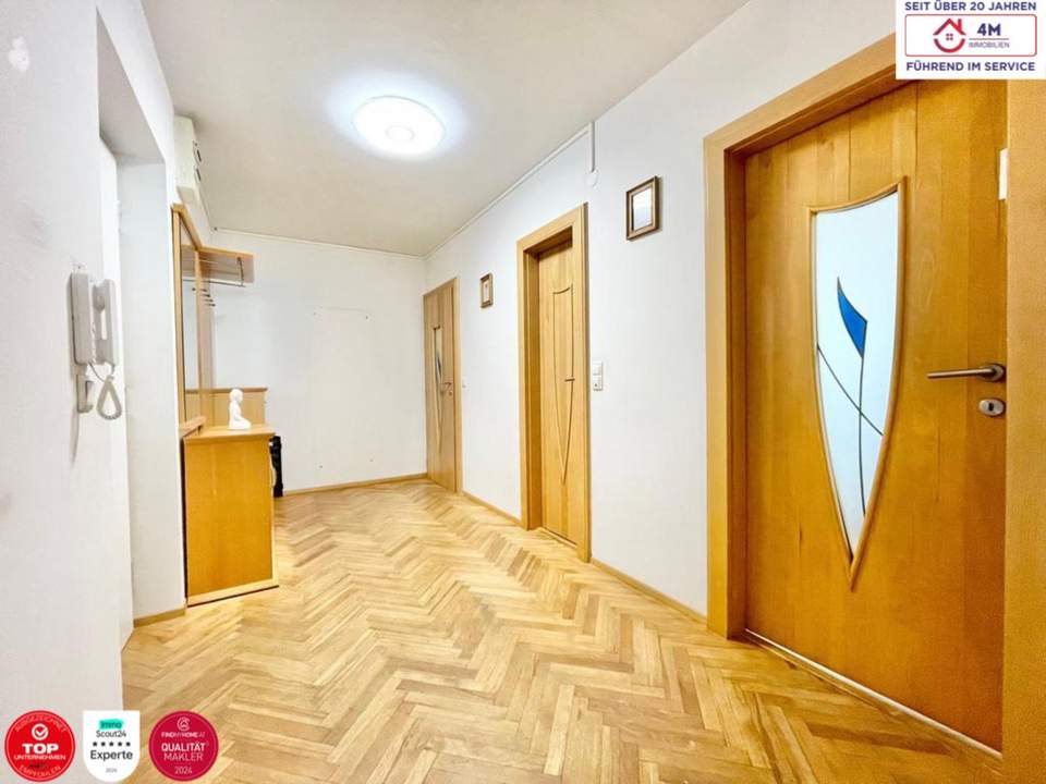 Zentral begehbare 4-Zimmer Wohnung neben der U3 Enkplatz (4. Liftstock)