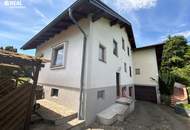 Großzügiges Wohnhaus mit zwei Wohneinheiten