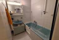 OMA ist ausgezogen - 90m² | 3 Zimmer | perfekte Infrastruktur | ruhige Innenhoflage