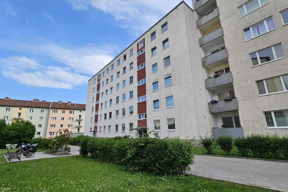 4-Zimmerwohnung mit Loggia!, Wohnung-miete, 703,64,€, 8600 Bruck-Mürzzuschlag