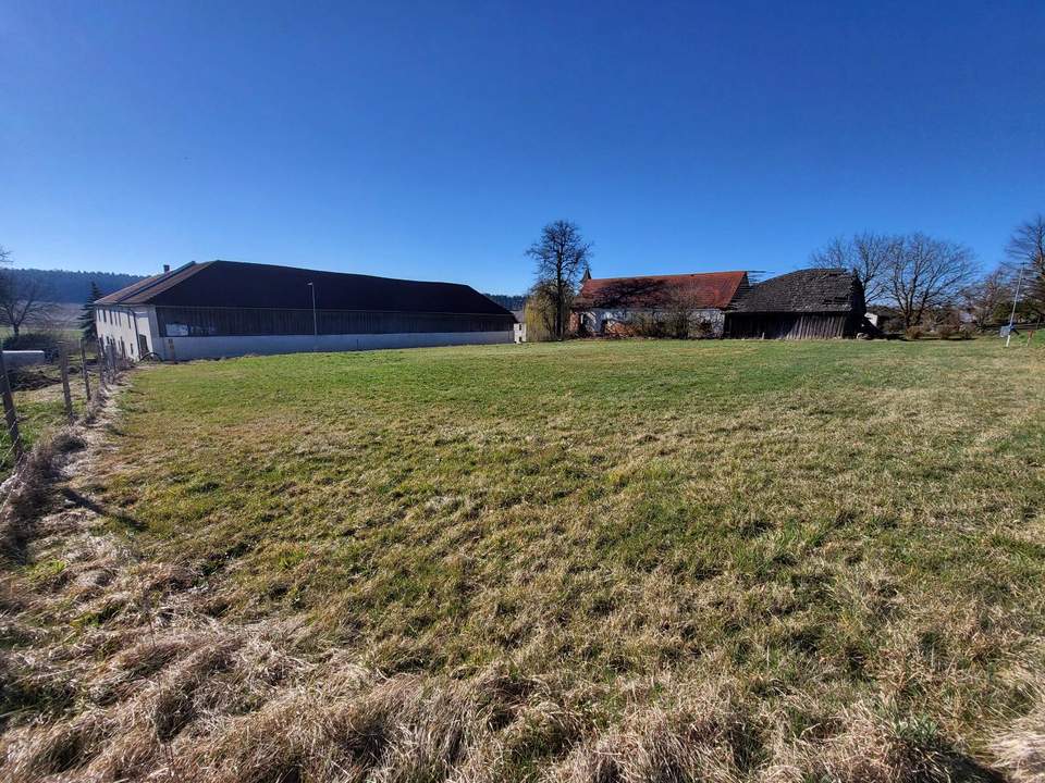 GÜNSTIGER BAUGRUND FÜR JUNGFAMILIEN!!!