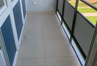 Privat schöne2 Zimmer Wohnung mit Balkon, Parsch