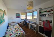 Lichtdurchflutetes Haus mit viel Platz!