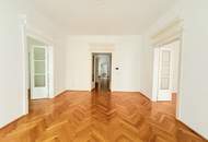 UNBEFRISTET! Repräsentative 4-Zimmer Altbauwohnung mit Loggia und Balkon Nähe The Mall!