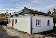 Erstbezug - moderner Bungalow mit PV Anlage