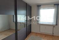 BESONDERS SCHÖNE 3 ZIMMERWOHNUNG MIT GROSSER LOGGIA UND MIT EXKLUSIVER AUSSTATTUNG