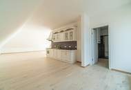 "Seeblick-Loft!" Traumhafte Dachgeschosswohnung im Kernzentrum von Velden