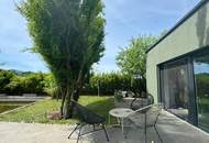 Exklusives, neuwertiges Einfamilienhaus in TOP LAGE mit Doppelgarage und Naturpool