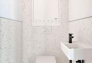 Lichtdurchfluteter ERSTBEZUG mit hofseitiger Terrasse! Grünblick in den Innenhof!