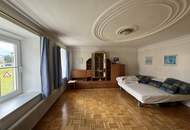 Sanierungsbedürftiges Mehrfamilienhaus mit großem Grundstück in Stadtlage Knittelfeld