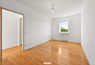 Helle 2-Zimmer-Wohnung mit großzügiger Loggia