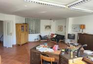 GROSSE, ZENTRALE WOHNUNG IM ZENTRUM VON NEULENGBACH