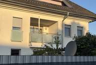 Moderne 3-Zimmer-Wohnung mit großer Loggia & Parkplatz im Zentrum