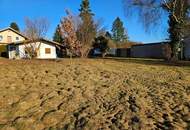 Baugrund mit Ferienhaus in Ostermiething