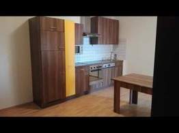 Vermieten ein Zimmer in 4er Wg Stadt Wels, 380 €, Immobilien-Kleinobjekte & WGs in 4600 Wels Vermieten ein Zimmer in 4er Wg Stadt Wels, 380 €, Immobilien-Kleinobjekte & WGs in 4600 Wels