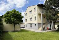 Großzügiges Wohnhaus mit 2 Wohneinheiten und Garage mit Platz für 4 Fahrzeuge im beliebten Zehnerviertel zu verkaufen