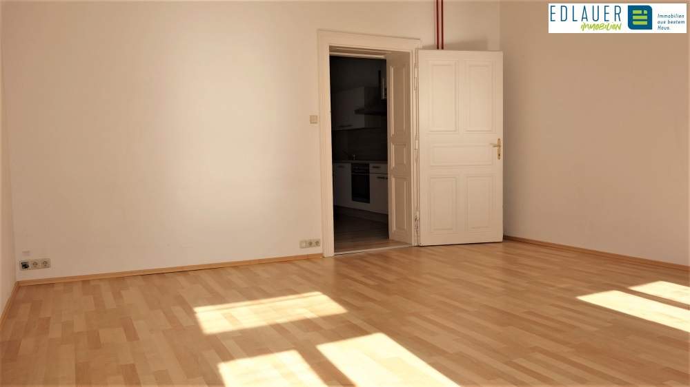 Moderne Altbauwohnung direkt beim Hauptbahnhof!