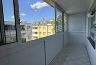 Gepflegte Wohnung nähe AKH mit schöner Terrasse und Loggia