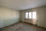 4-Zimmer-Eigentumswohnung - renovierungsbedürftig