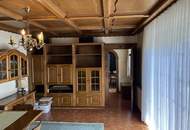 Liebevoll gepflegtes Wohnhaus mit großzügigem Grundstück in ruhiger Lage