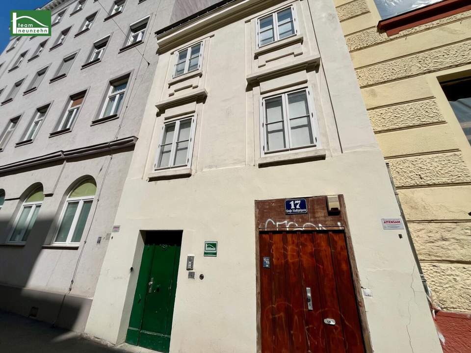 Rarität im Barock-Häuschen! Charmante Altbau-Dachgeschoss-Maisonette-Wohnung Nähe Augarten! Neben der U2! Wohngenuss auf 3 Ebenen mit Terrasse!
