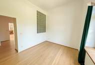 Großzügige, stilvolle Wohnung mit Charakter