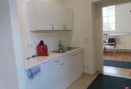 Büro mit 2 separaten Räumen, Besprechungszimmer, Teeküche - an einem besonderen Standort!