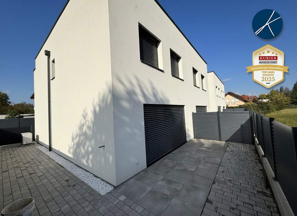 Erstbezug! Moderne Doppelhaushälften mit großen Terrassen & Top Ausstattung!