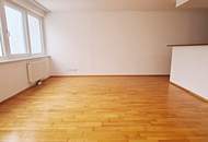 INNSTASSE, gepflegte 87 Neubau-Maisonette, 2 Zimmer, Komplettküche, Wannenbad, Parketten, 4. Liftstock