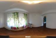 Einfamilienhaus mit großzügiger Halle und viel Potenzial in ruhiger Lage