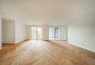 STOCK IM WEG - Elegante Familienwohnung mit Loggia und idyllischem Gartenblick