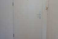 Hofseitige nette Garçonnière im 5.Bz.