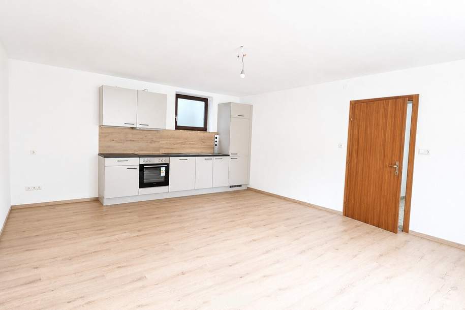 70 m² Wohnung in ruhiger Lage nahe dem Bahnhof Leibnitz & neuer Küche ( keine Terrasse oder Balkon ), Wohnung-miete, 799,60,€, 8430 Leibnitz
