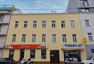 Hofseitige Terrasse | 2-Zimmer-Dachgeschosswohnung in Markt- und U-Bahnnähe