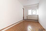 Gut aufgeteilte 4,5-Zimmer-Wohnung inklusive Küche in Traun zu vermieten!