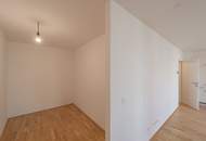 Nähe U1 Kagraner Platz: ruhig, modern, hofseitige Dachgeschosswohnung mit Balkon &amp; Stellplatz // ab 1.3.25