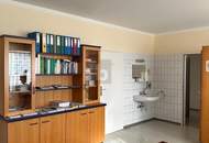 FLEXIBLE GEWERBEFLÄCHE IM ERDGESCHOSS ? IDEAL FÜR PRAXIS, BÜRO, COACHING UND VIELES MEHR