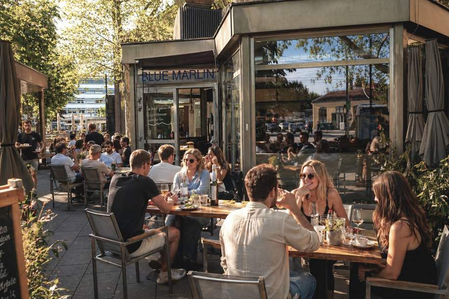 Ablösefreie Gastrofläche mit Gastgarten | Höchste Sichtbarkeit direkt bei Schönbrunn, Gewerbeobjekt-miete, 3.616,00,€, 1130 Wien 13., Hietzing
