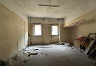 ***Mehrfamilienhaus mit Riesenpotential im Zentrum von Eisenerz***