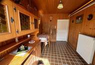 Wohnhaus mit viel Platz und großem Grundstück in schöner, ruhigen Umgebung