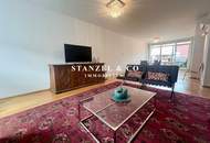 ZENTRUMSNAHES - MODERNES DACHTERRASSENAPARTMENT